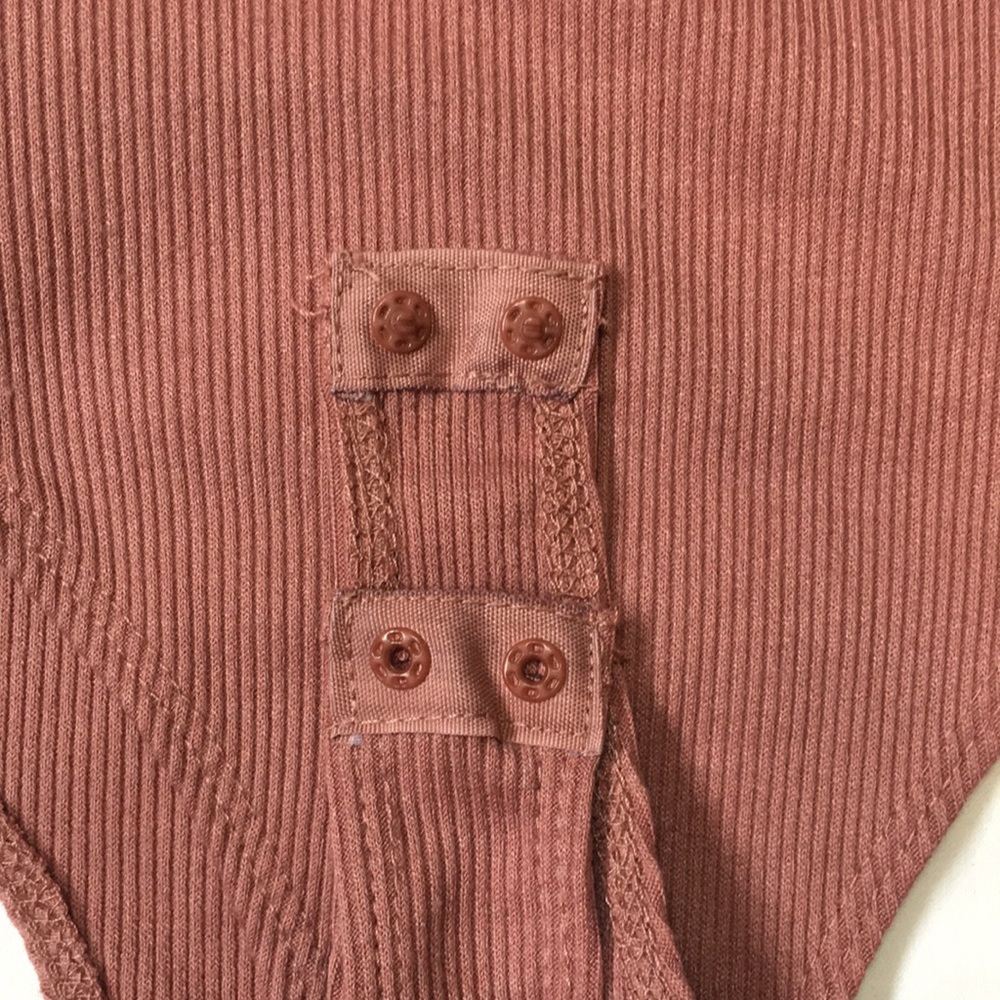 Better Be Ribbed Body Suit - Picture 3 of 5